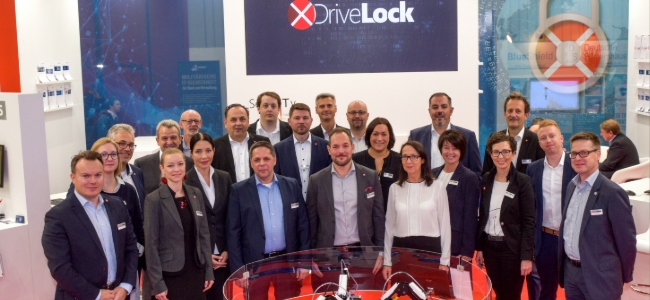 2019_Newsletter_it-sa-Gruppenfoto